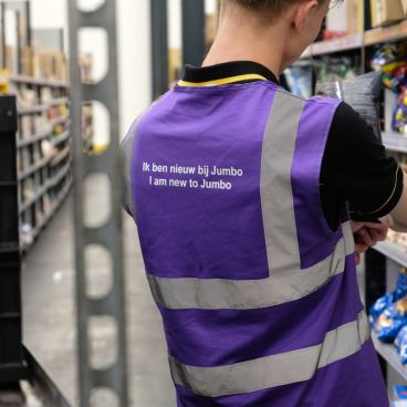 Nieuwe medewerkers zijn herkenbaar door een hesje
